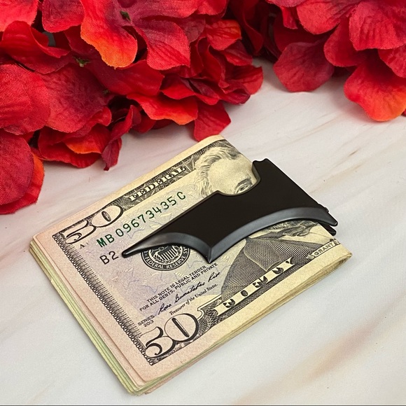 Black Batman Stainless Steel Magnetic Money Clip - Picture 15 of 16